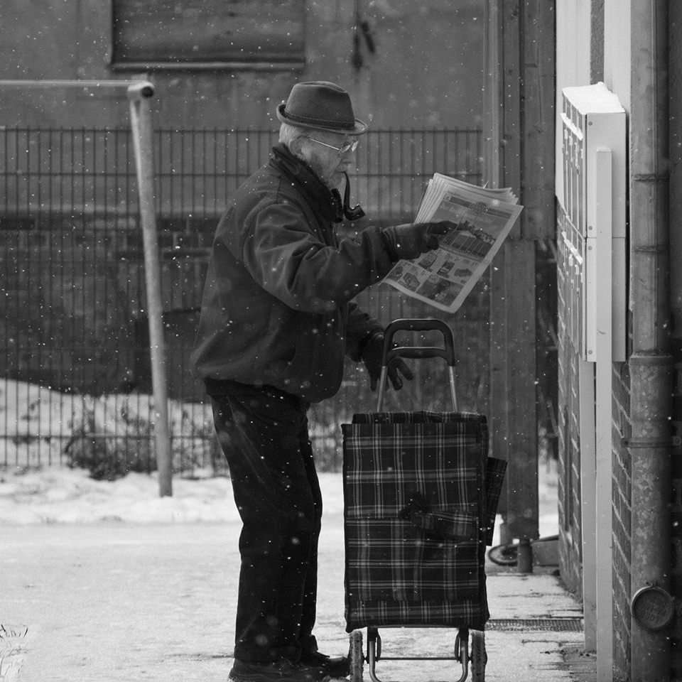 Manchmal holte er dann doch die Zeitung